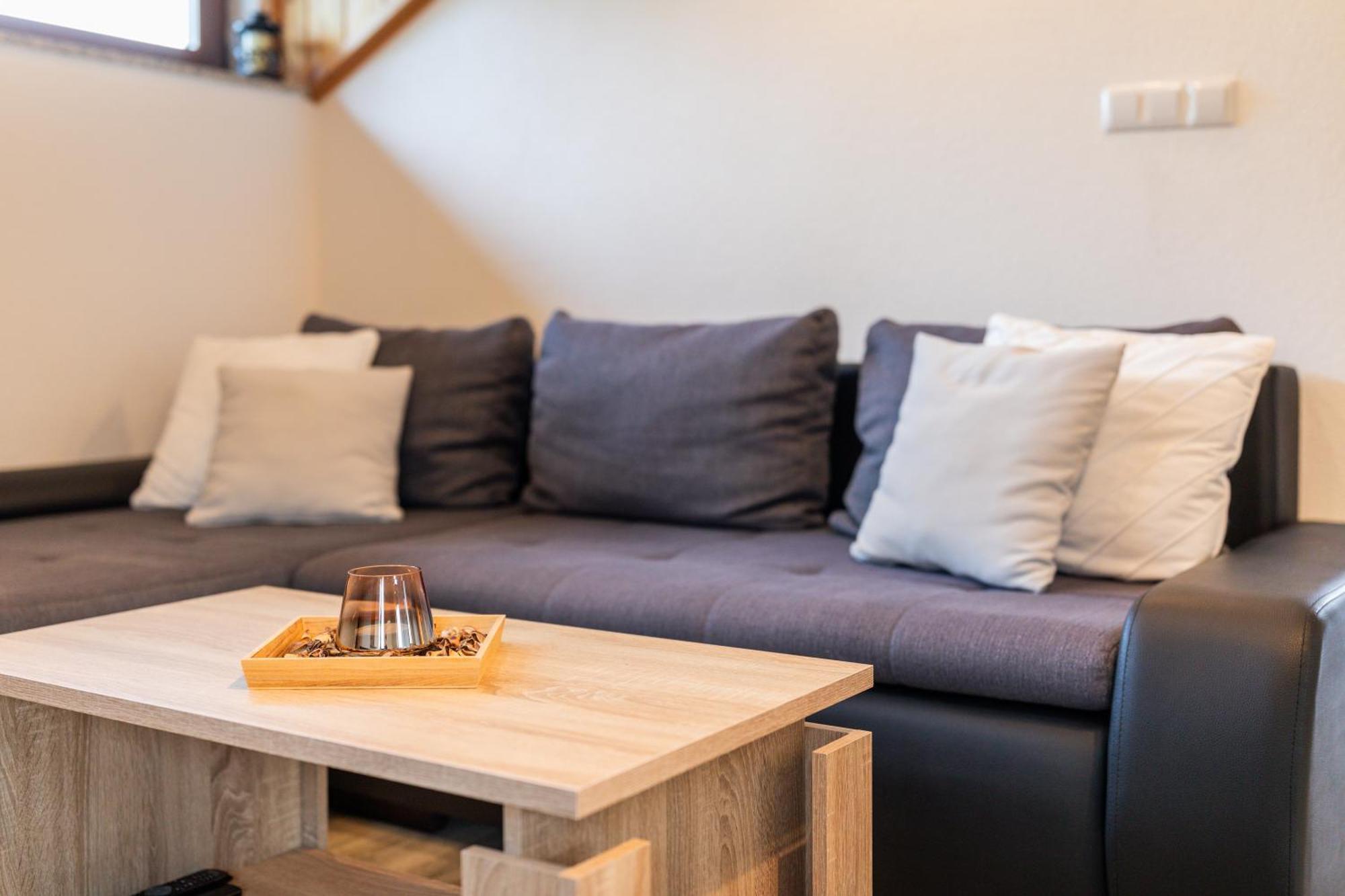 Apartment Sara 拉科维察 外观 照片